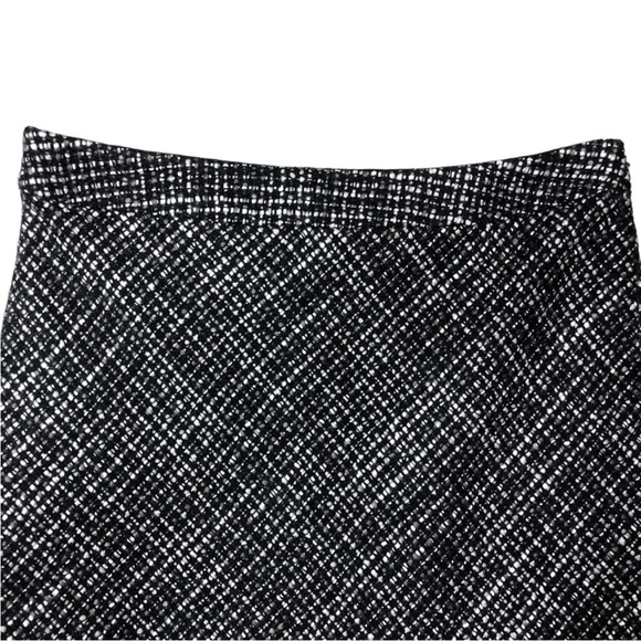 GAP BOUCLE TWEED MIDI SKIRT IN BLACK AND WHITE SIZE 10 - Picture 4 of 5